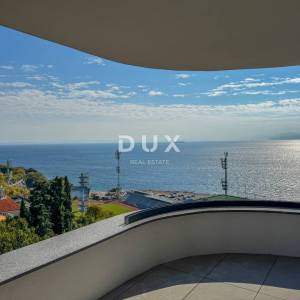 RIJEKA, KANTRIDA – stan od 134m2 u luksuznoj novogradnji samo 250 metara od mora s garažom i panoramskim pogledom na more...