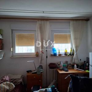 RIJEKA, KRIMEJA - stan 3S, 70 m2 s dva balkona! PRILIKA!