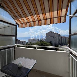 RIJEKA, KRNJEVO - novouređen stan 2S+DB na drugom katu s balkonom i pogledom na more