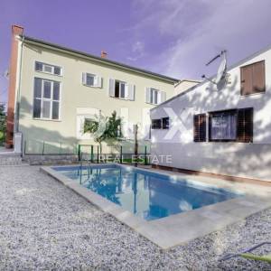 RIJEKA, PULAC - Ekskluzivna vila s bazenom!