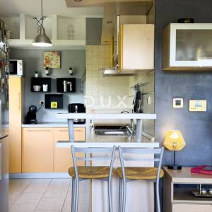 RIJEKA, ŠKURINJE - Predivan 2S+DB s pogledom na more!