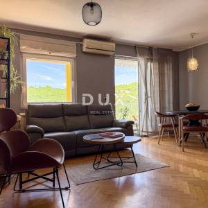 RIJEKA, ŠKURINJE - Predivan 2S+DB s pogledom na more!