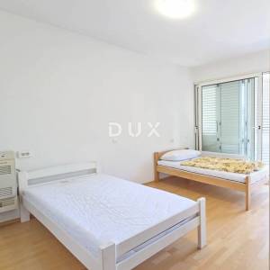 RIJEKA, ZAMET - Stan s terasom i parkingom u novijoj zgradi, 2SDB, 72m2