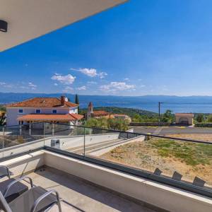 RISIKA, otok Krk - Dvije kuće s bazenima i pogledom na more