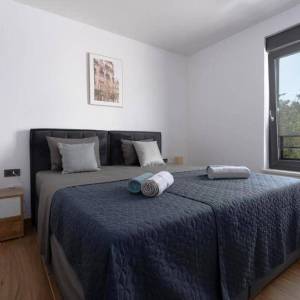 RISIKA, otok Krk - Dvije kuće s bazenima i pogledom na more