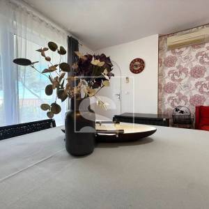 Rovinj, dvojna kuća s dva stana – 50 m od plaže