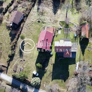 Samobor/Okić/kuća s panoramskim pogledom i 1.618 m² zemljišta/POVOLJNO!