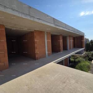 Samostojeća vila s bazenom i pogledom na more! Krnica, Peruški!
