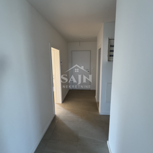 Seget Vranjica/Trosoban stan s pogledom S22