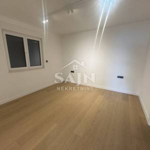 Seget/Luksuzni Penthouse 100m od plaže