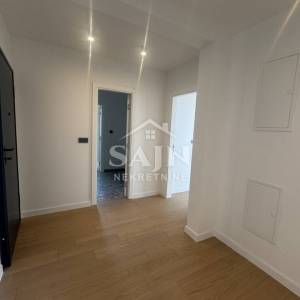 Seget/Luksuzni Penthouse 100m od plaže