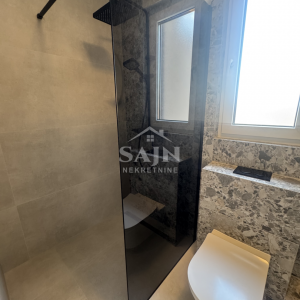 Seget/Luksuzni Penthouse 100m od plaže