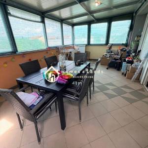 Sesvete,3-soban stan ukupne površine 81m2 s prostranom terasom i PM