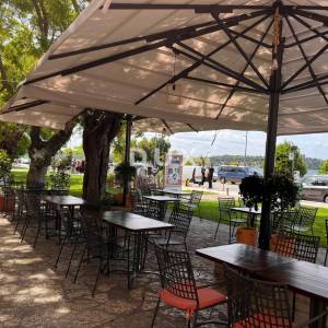 ŠIBENIK, CENTAR, vrhunski uhodani restaurant, prvi red do mora.