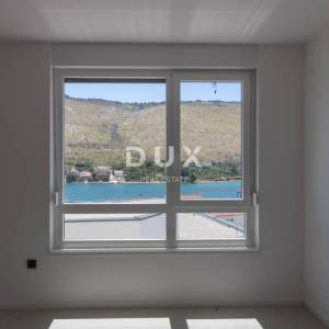 ŠIBENIK, GREBAŠTICA - Četverosoban stan 100m od plaže