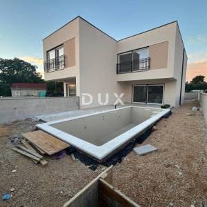 ŠIBENIK, PIROVAC - Moderan Duplex s bazenom u novogradnji