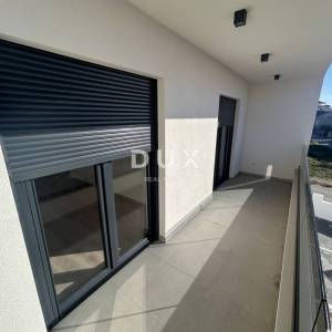 ŠIBENIK, VODICE - Trosoban stan u novogradnji na mirnoj lokaciji