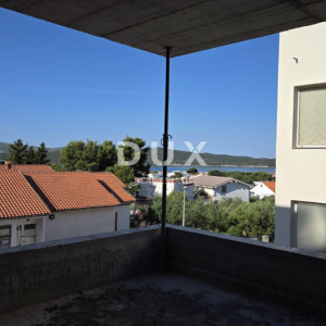 ŠIBENIK, ŽABORIĆ - Dvosoban stan s pogledom na more