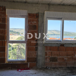 ŠIBENIK, ŽABORIĆ - Penthouse sa pogledom na more