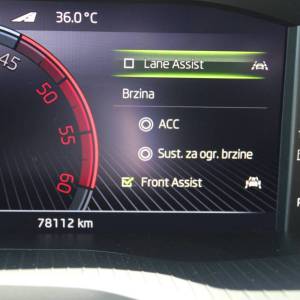 Škoda Karoq 2.0 TDi DSG Style *LED, NAVIGACIJA, KAMERA*