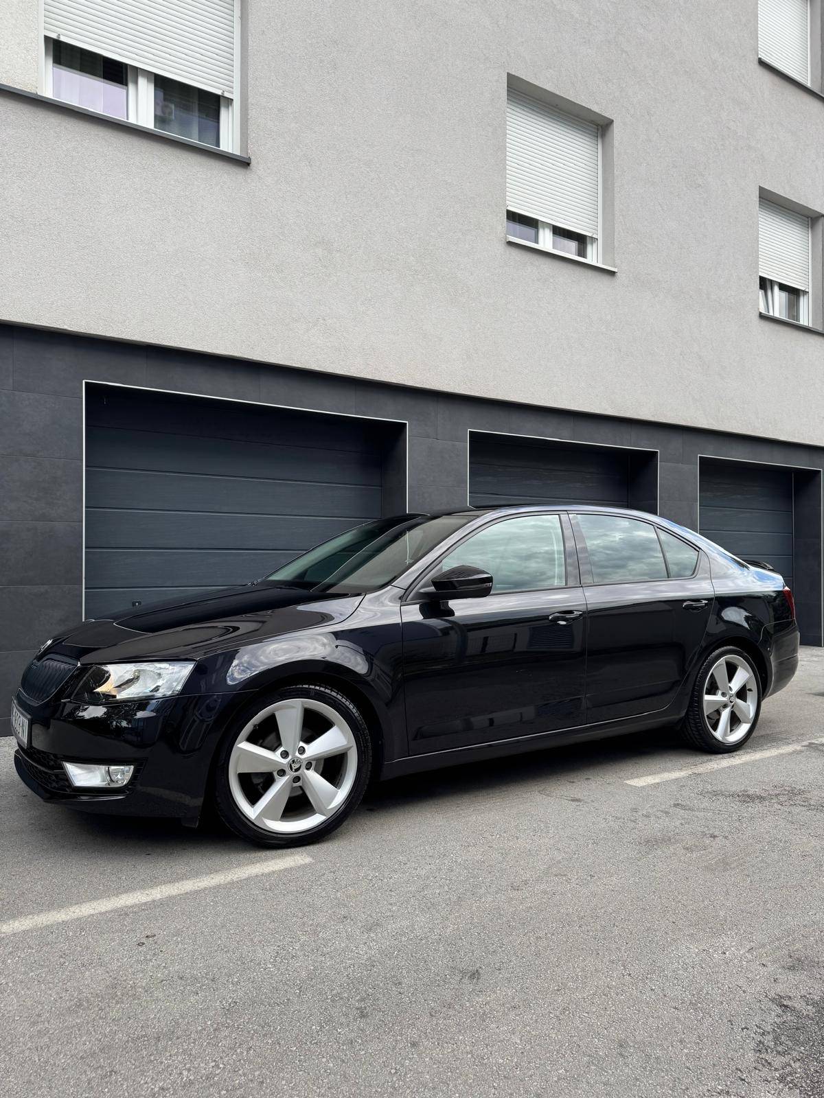 ŠKODA OCTAVIA 1.6TDI STYLE //79tkm//prvi vlasnik//HR auto//odličan//