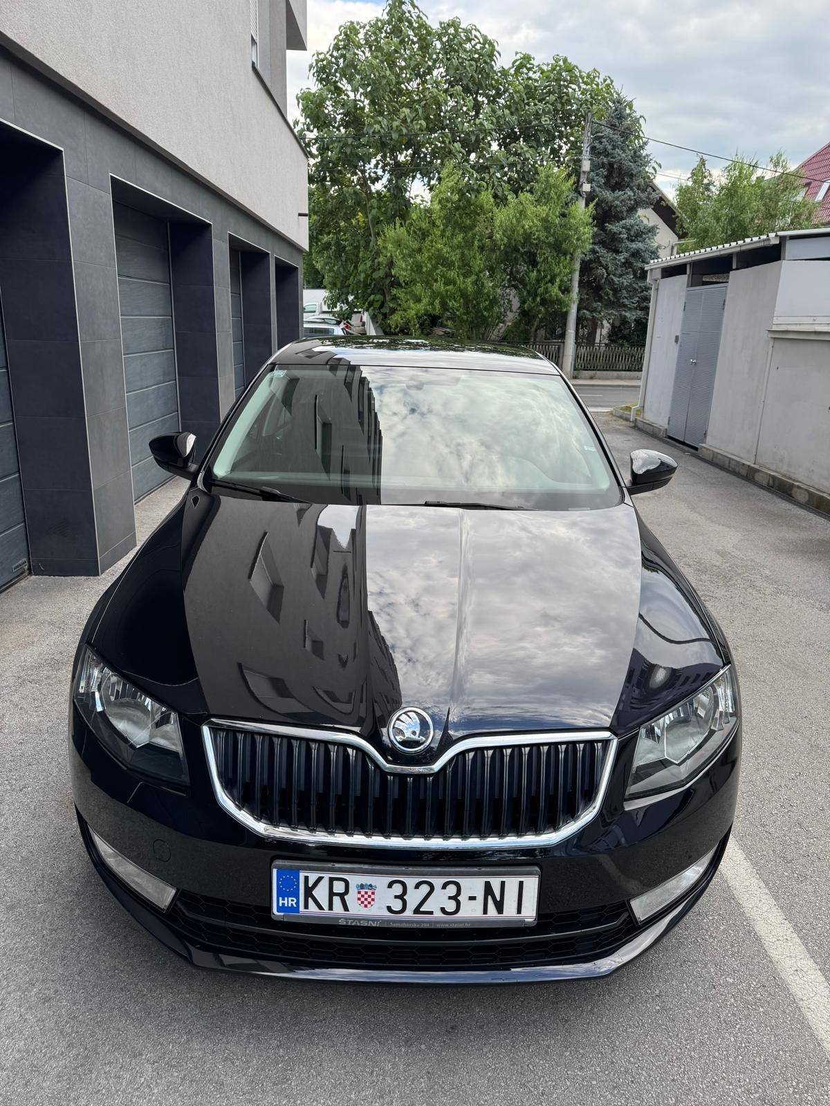 ŠKODA OCTAVIA 1.6TDI STYLE //79tkm//prvi vlasnik//HR auto//odličan//