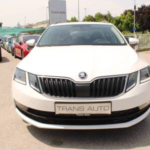 Škoda Octavia Combi 1.6 TDi *LED, NAVIGACIJA*