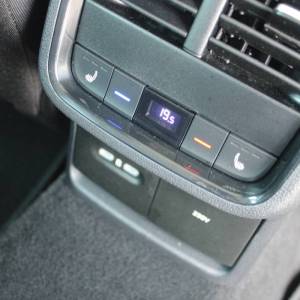 Škoda Octavia Combi 2.0 TDi DSG 150ks *LED, NAVIGACIJA, KAMERA*