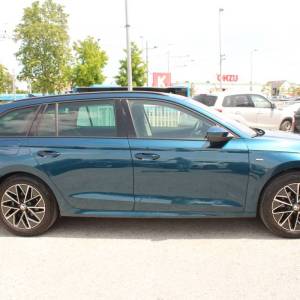 Škoda Octavia Combi 2.0 TDi DSG 150ks *LED, NAVIGACIJA, KAMERA*