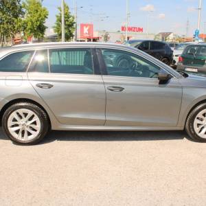 Škoda Octavia Combi 2.0 TDi DSG Style *LED, NAVIGACIJA, KAMERA*