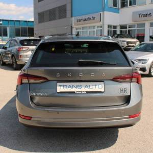 Škoda Octavia Combi 2.0 TDi DSG Style *LED, NAVIGACIJA, KAMERA*