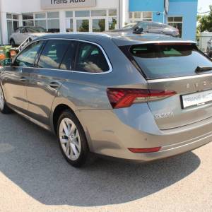 Škoda Octavia Combi 2.0 TDi DSG Style *LED, NAVIGACIJA, KAMERA*