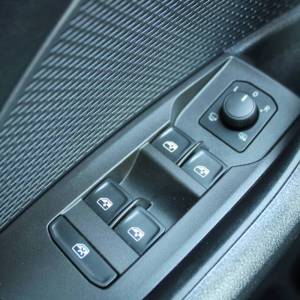 Škoda Octavia Combi 2.0 TDi DSG Style *LED, NAVIGACIJA, KAMERA*