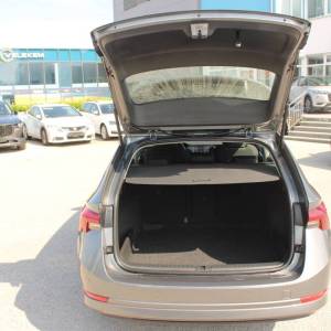 Škoda Octavia Combi 2.0 TDi DSG