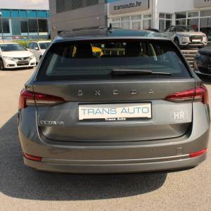 Škoda Octavia Combi 2.0 TDi DSG