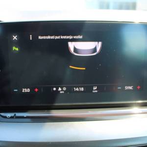 Škoda Octavia Combi 2.0 TDi DSG 150ks *LED, NAVIGACIJA*