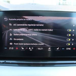 Škoda Octavia Combi 2.0 TDi 150ks *PANORAMA, LED, NAVIGACIJA*