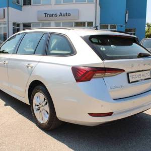 Škoda Octavia Combi 2.0 TDi *LED, NAVIGACIJA, KAMERA*