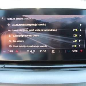 Škoda Octavia Combi 2.0 TDi *LED, NAVIGACIJA, KAMERA*