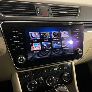 Škoda Superb 2.0 TDI L&K - 3 godine jamstva