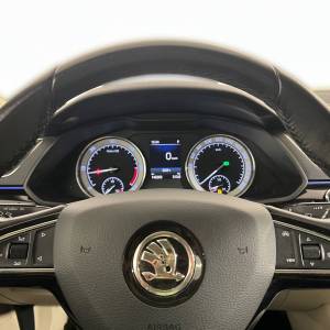 Škoda Superb 2.0 TDI L&K - 3 godine jamstva