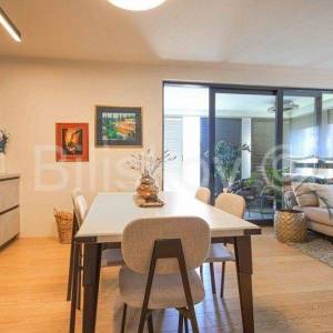 Split, Žnjan prodaja stan 76,50 m2 + 2 parkinga