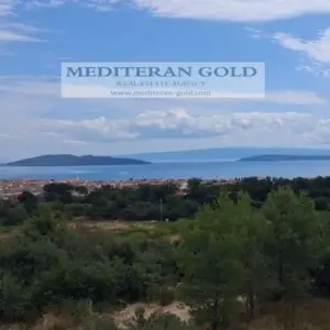 Stan: Kaštel Novi, novogradnja, parkirno mjesto u cijeni