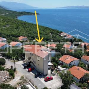 Stan s dva balkona i pogledom na more - Smokvica Krmpotska 