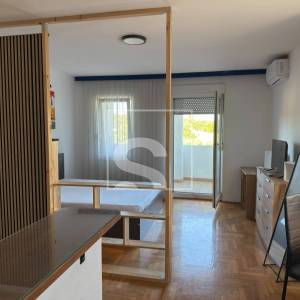 STAN VERUDA, PULA, 250m do mora, 40m2