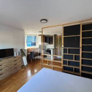 STAN VERUDA, PULA, 250m do mora, 40m2