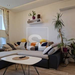 Stan Vidikovac 52 m² – parking, spremište, potpuno opremljen