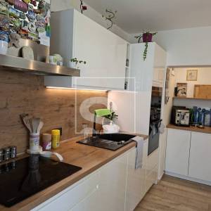 Stan Vidikovac 52 m² – parking, spremište, potpuno opremljen
