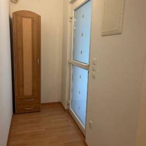 Stan: Zagreb (Sesvetski Kraljevec), 65.00 m2 (iznajmljivanje)