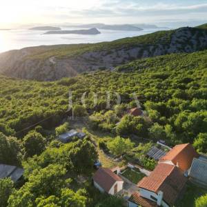 Starigrad kuća u parku prirode